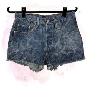 Levi’s 501 shorts